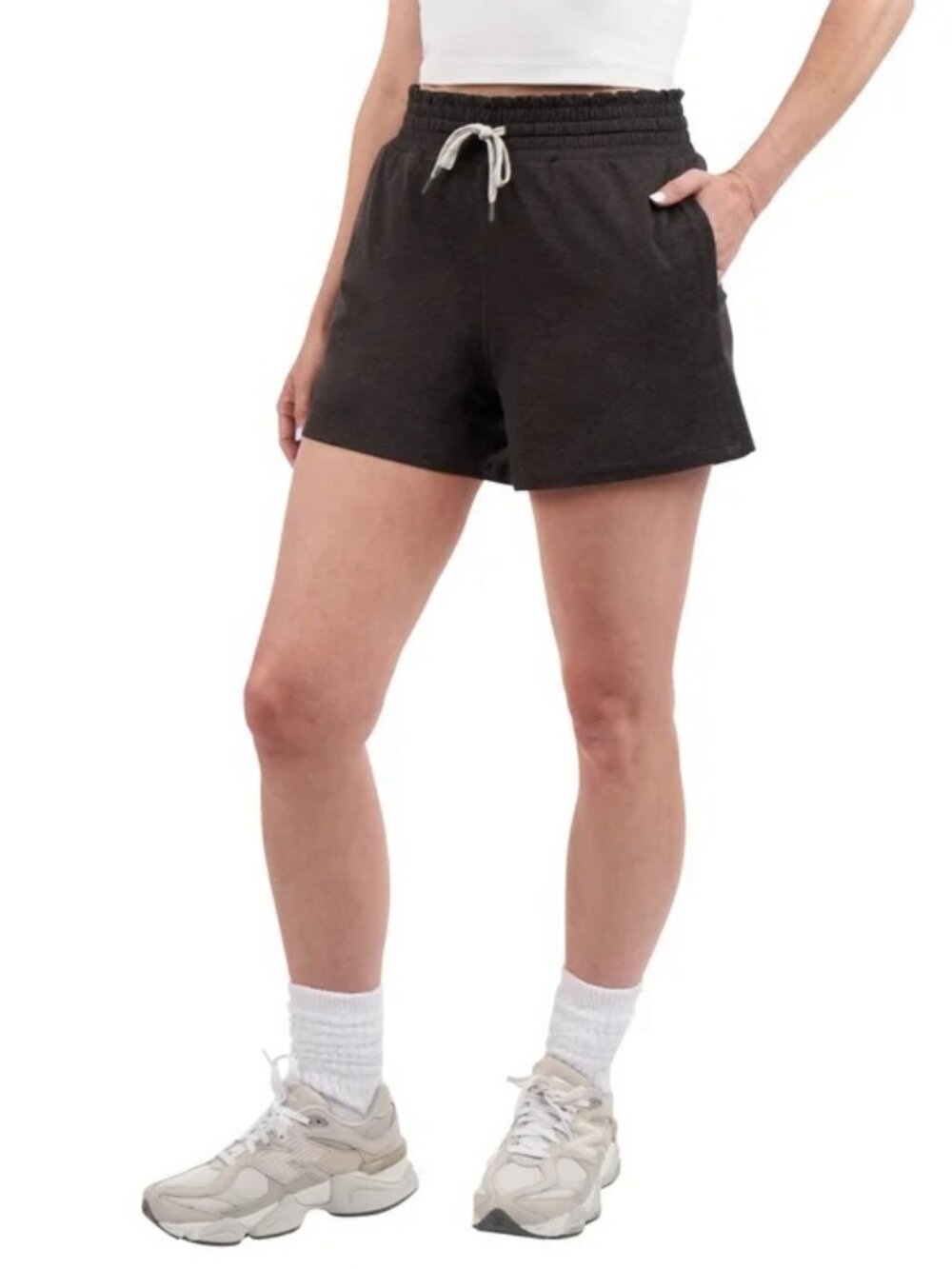 Kirkland Signature Women's Lightweight Short - Picture 2 of 7